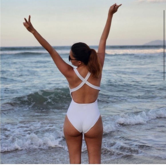 Andie The Tulum One Piece Swimsuit White Large Eco Recycled Nylon Wedding - Picture 4 of 16